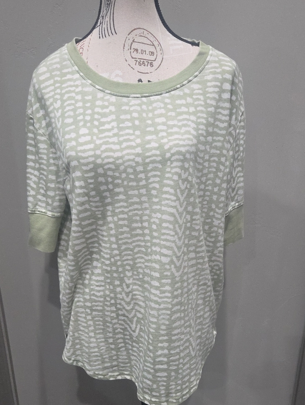 Jane and Delancey Mint Green Patterned Short Sleeve Tee